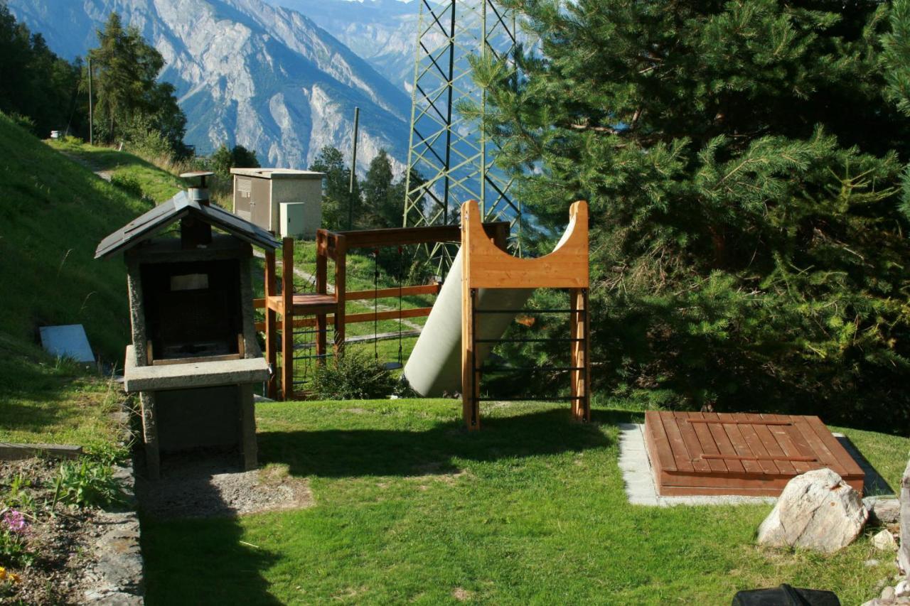 Chalet Lé Fèrtin La Tzoumaz Exterior foto